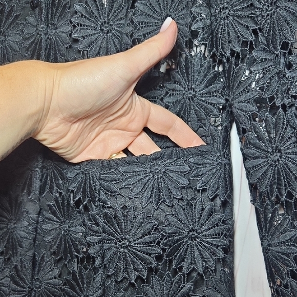 Berek Black Lace Floral Cut Out Blazer Womens Medium - Picture 5 of 10